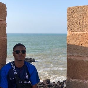 Meet your Posher, Earl